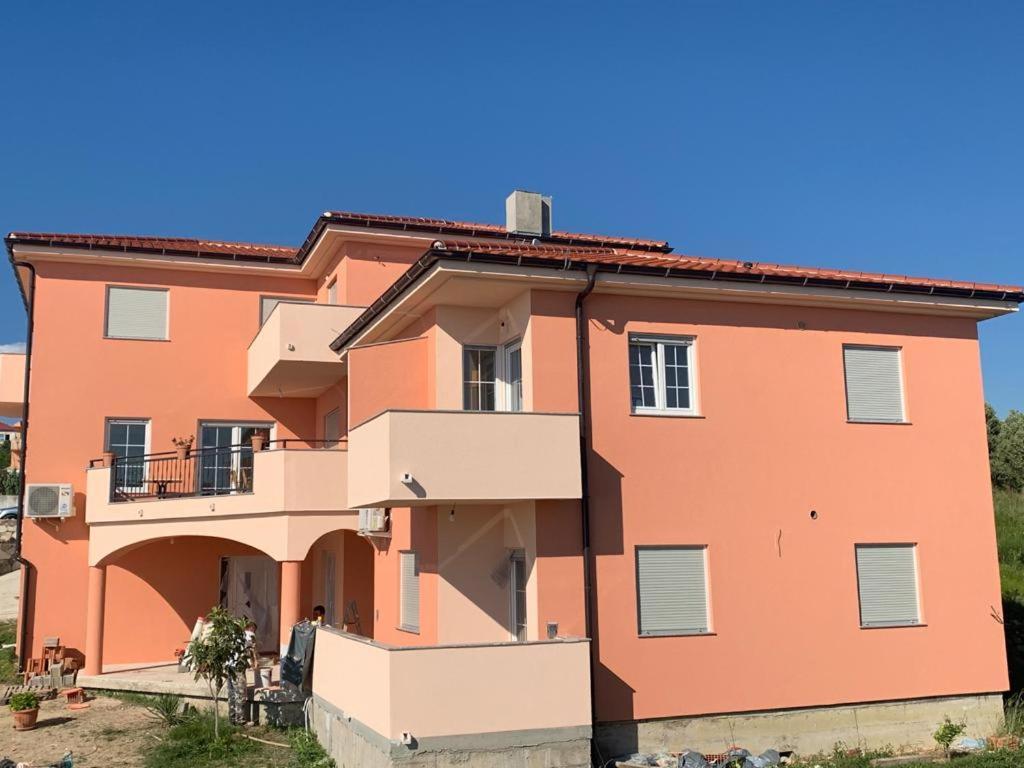 Apartments Luka Rtina Exteriér fotografie